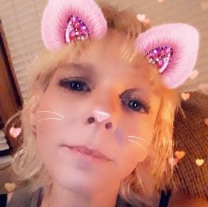 Meet your Posher, Christy